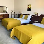 Colmeia Hotel Monte Real