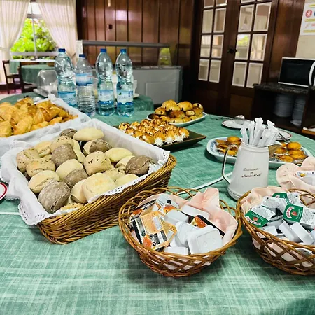 Colmeia 3* Монте-Реал