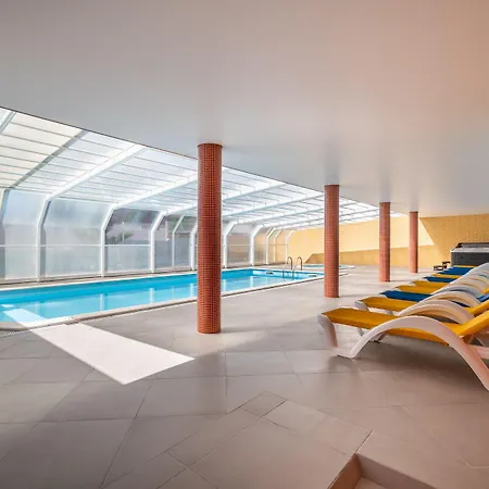 Szálloda Colmeia Monte Real