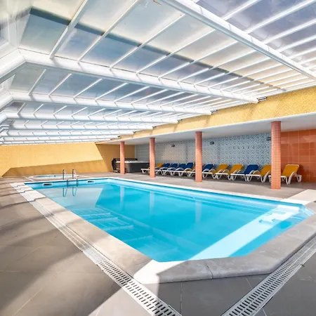 Hotel Colmeia 3*